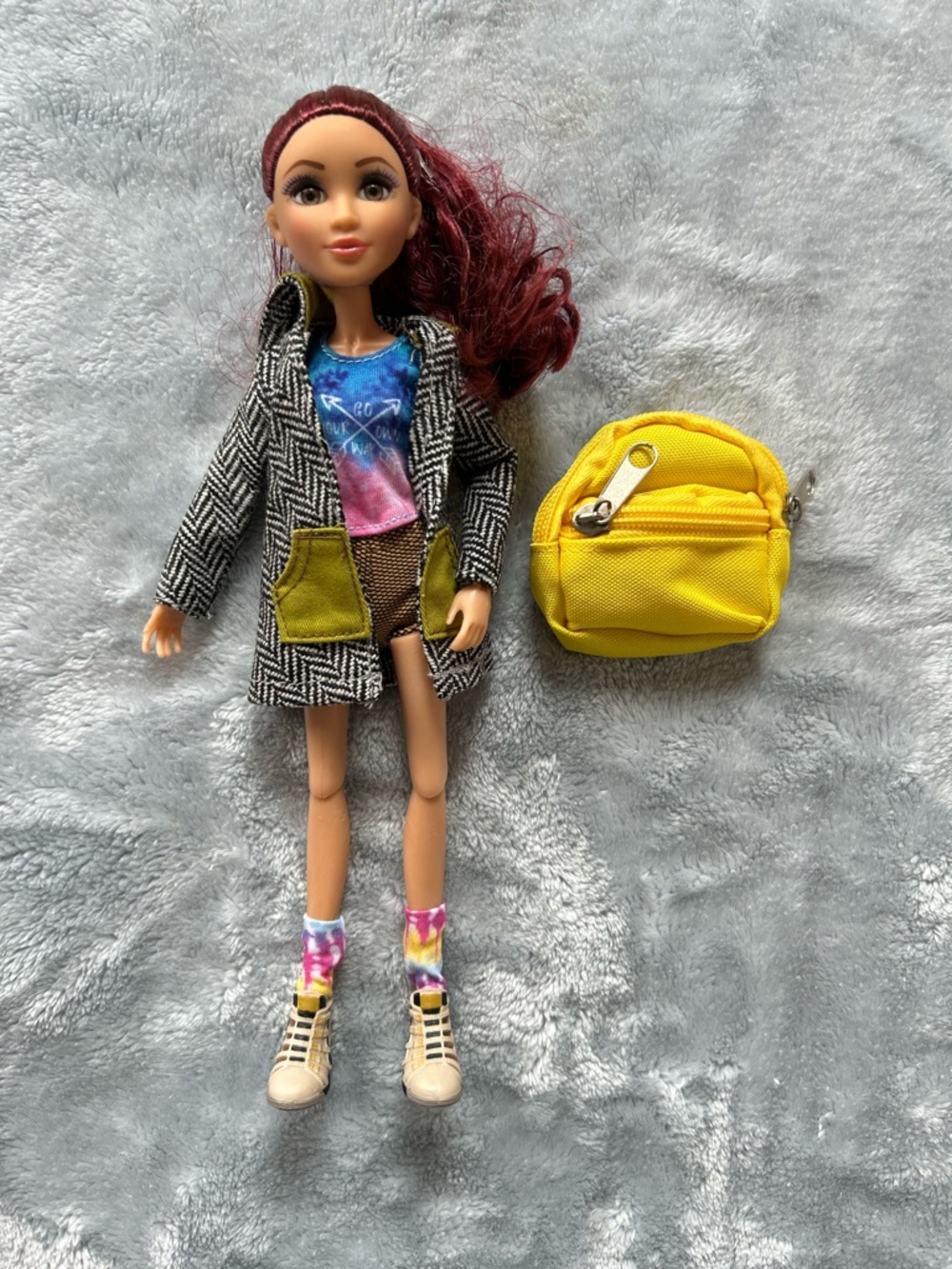 Project MC2 Camryn Coyle Doll Articulated 2015 MGA Entertainment OG clothes